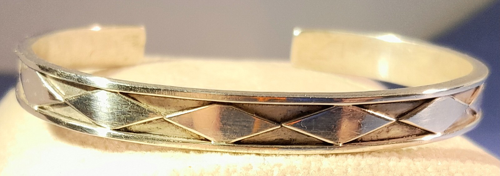 STERLING SILVER DIAMOND PATTERN CUFF BRACELET Ref… - image 7