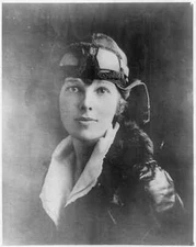 8" x 10" Photo Amelia Earhart,1897-1937