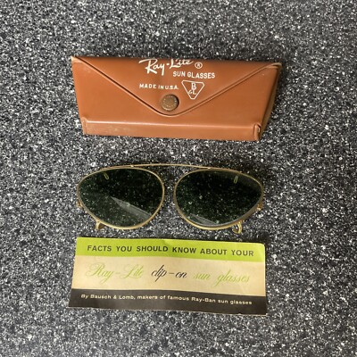 Vintage Bausch & Lomb Ray-Lite Case W/Clip-on Sunglasses (American