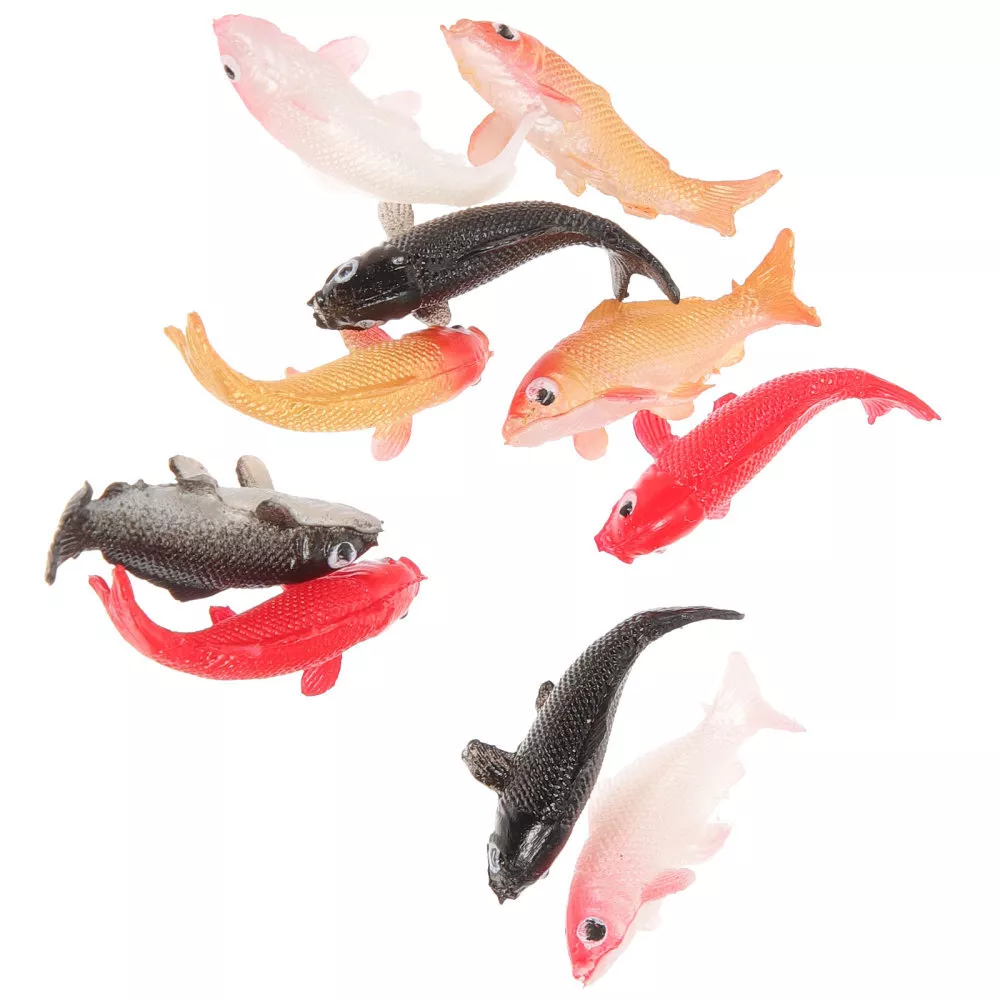 Miniature plastic fish 2025