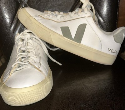 Veja Campo Sneaker White and Green Women Size 8 Leather Shoes
