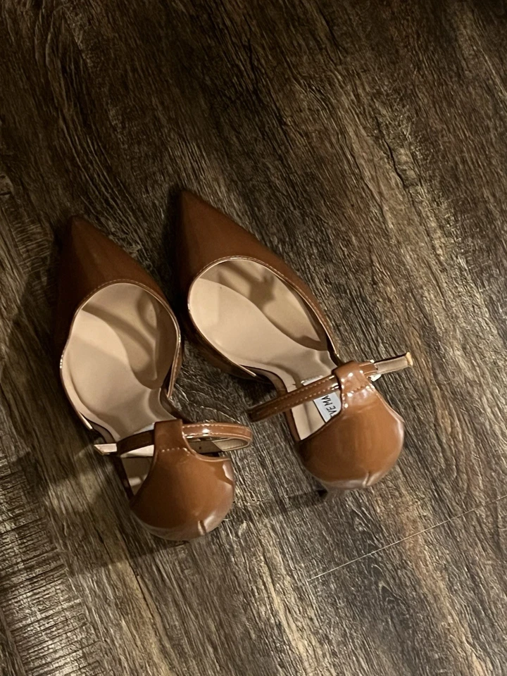 Tacones Steve Madden para mujer talla 9,5 charol punta marrón Foto 4 de 4