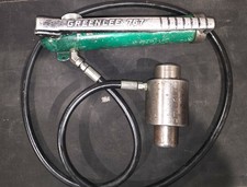 GREENLEE  746 Hydraulic 11Ton Ram & 767 Hand Pump &ndash; For Knockout Systems  USA