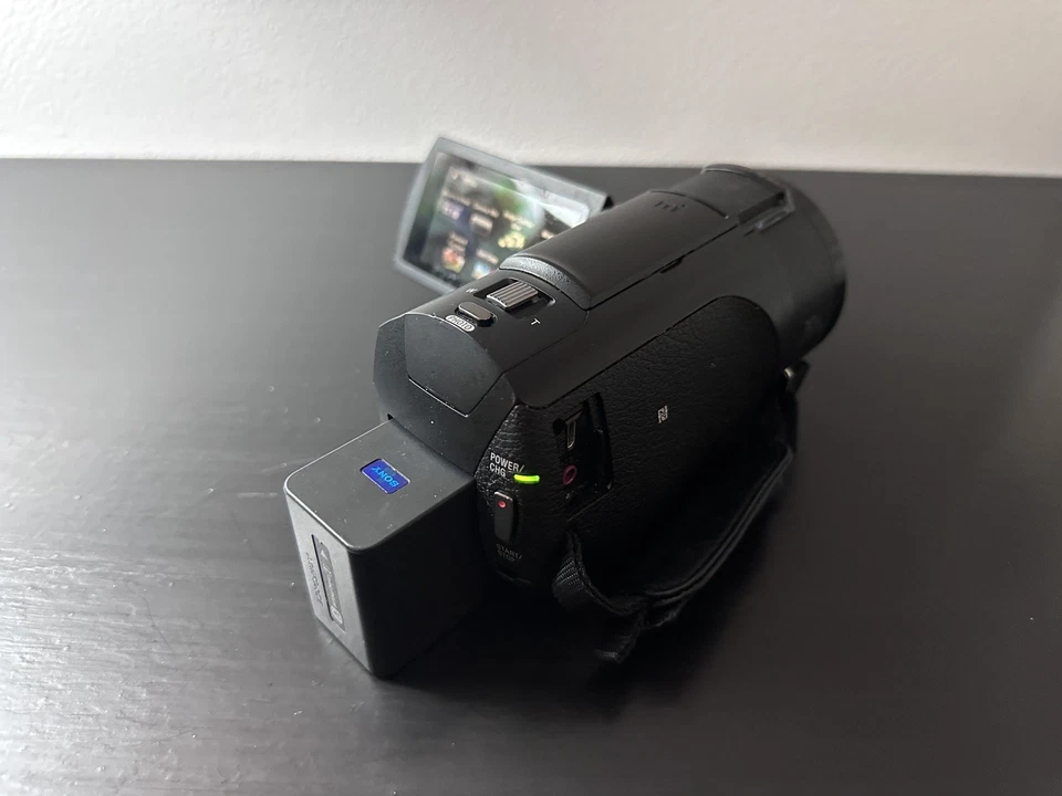 Sony FDRAX43 4K HD Video Recording Handycam Camcorder - Image 3 of 4