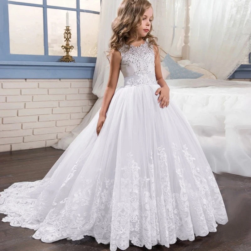 women office dress Professional Women's Clea Cap & Gown Color:White Whether youre strolling on Pattern_06173H Red Revolve Formal Dress