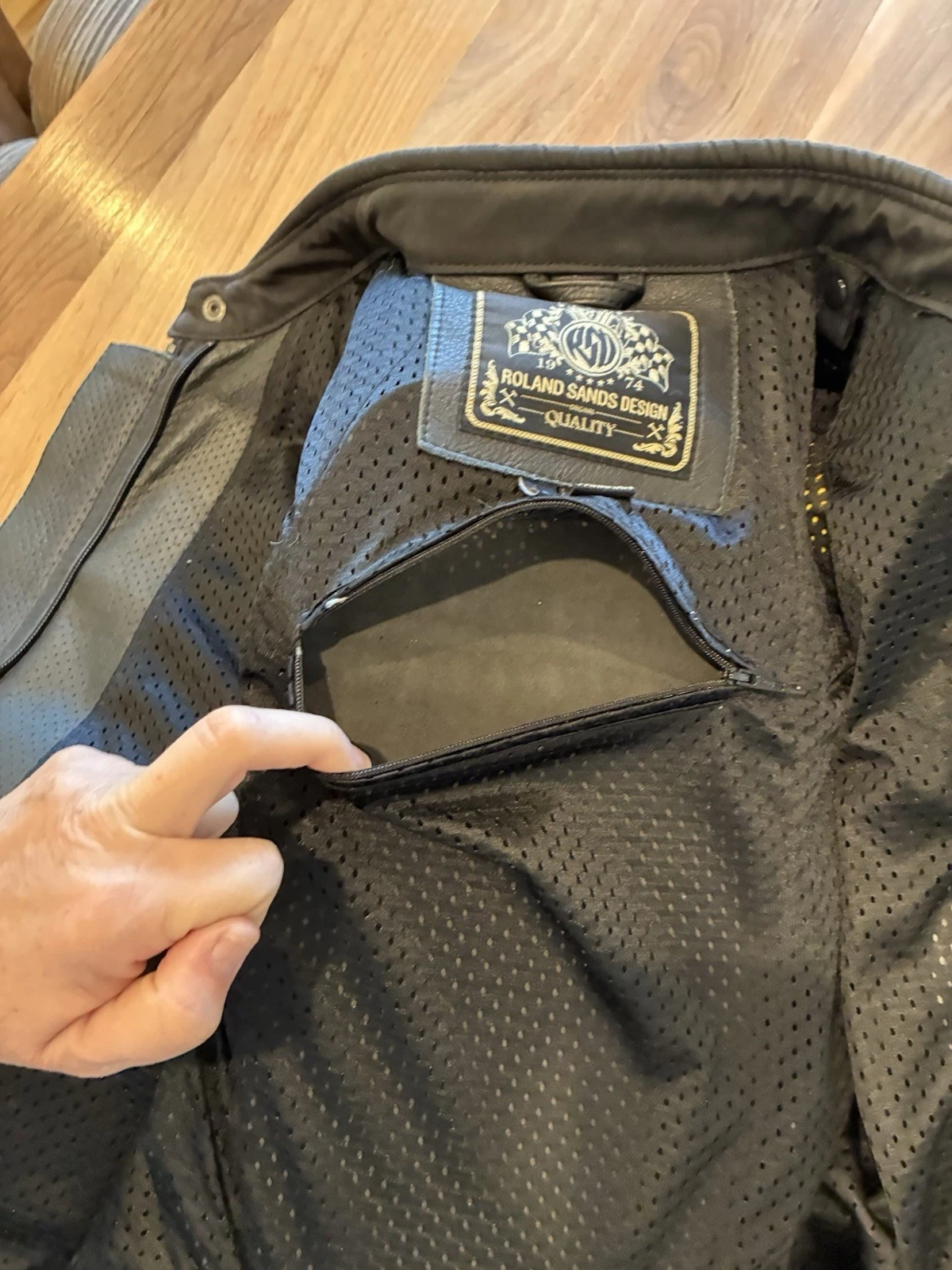 Roland Sands Black Buffalo Leather Moto Jacket Jagger W/Armor Knox Pads Vented S image 17