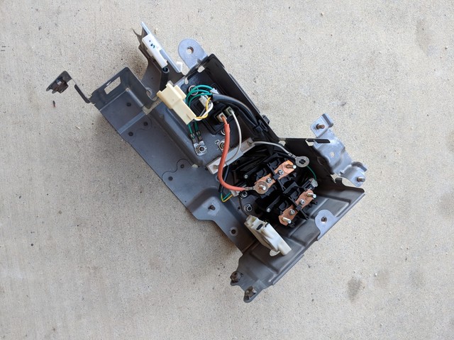 2004, 2005, 2006, 2007, 2008, 2009 Toyota Prius Hybrid Battery Relay Assembly | eBay