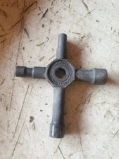 Clef à bougie  buggy thermique  1/8, 1/10