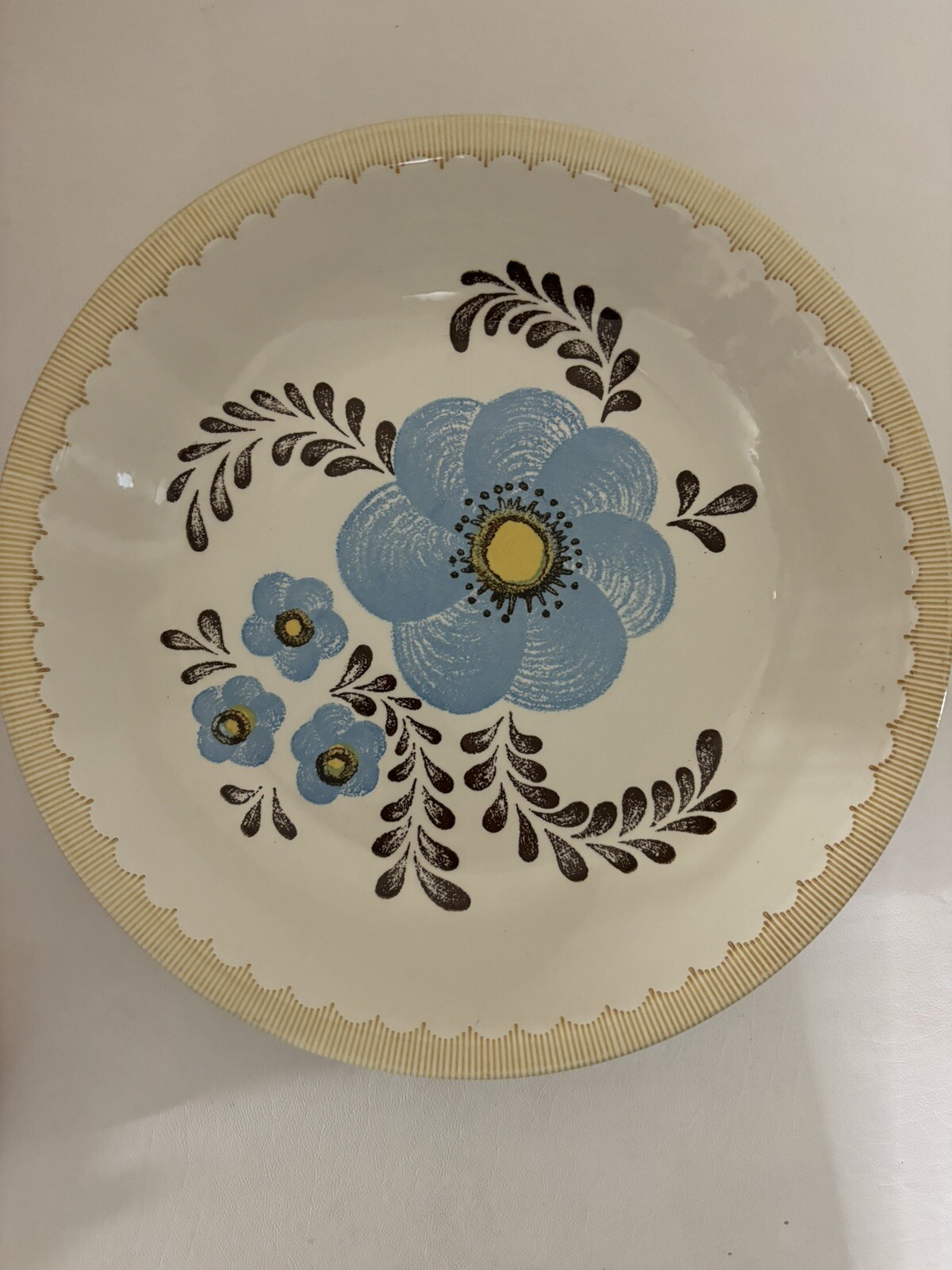 Picture 1 of 3
