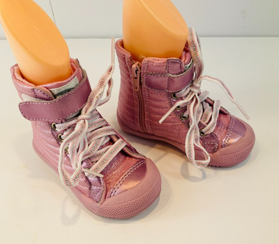 Bibi Mädchen Rosa Metallic Leder Stiefel UK 5,5 EU 22 Urban Gesteppt High Top Reißverschluss
