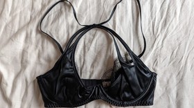 BNWT - Agent Provocateur Robyn 3 Piece Set - Bra / Brief / Thong - Size 32C AP3
