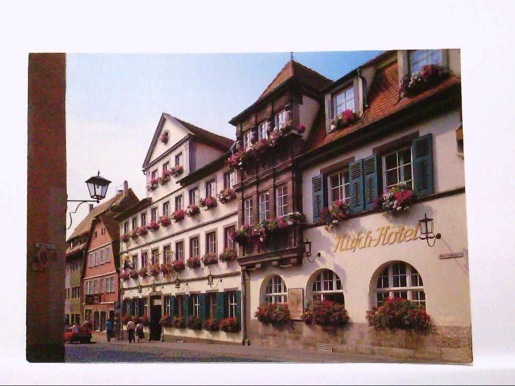 Bild 1 von 2