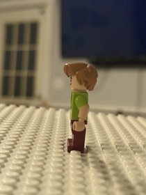 LEGO Shaggy Rogers Minifigure two facial expressions Scooby Doo 75902 scd001