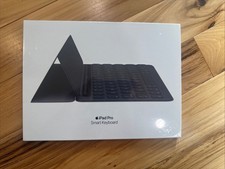 Brand New Black Apple Smart Keyboard A1829 for 10.5-inch iPad Pro MPTL2LL/A