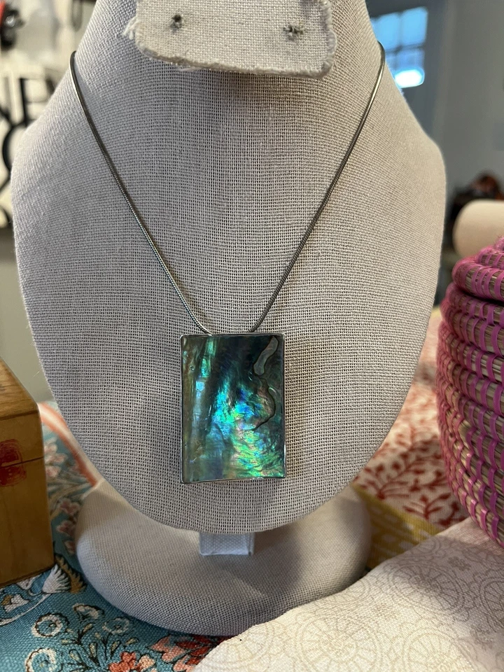 Increíble colgante de abulón de Marta Howell en ley. Firmado. Foto 2 de 4