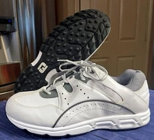 FootJoy Men's Spikeless Golf Shoes 56734 White/Grey Size 10 1/2 M