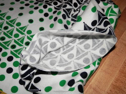 Alfred Dunner Short*Sleeve Cotton/Spandex Knit Sz. M Black/White/Green/Sailboats - Picture 7 of 11