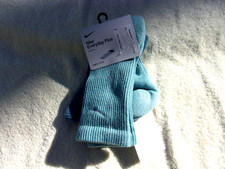 NWT Nike dri fit crew socks, men's 6-8, 2 shades blue aka Youth 5Y-7Y , 2 pack