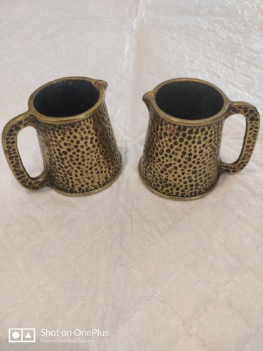 vintage brass tea/coffe pot.two jugs and lovely small tray - Picture 6 of 8