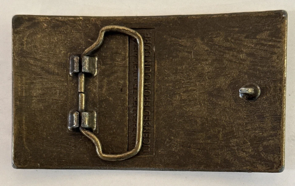 Hebilla de cinturón de latón para rifle Winchester de colección años 70 New Haven Conn. Foto 2 de 4