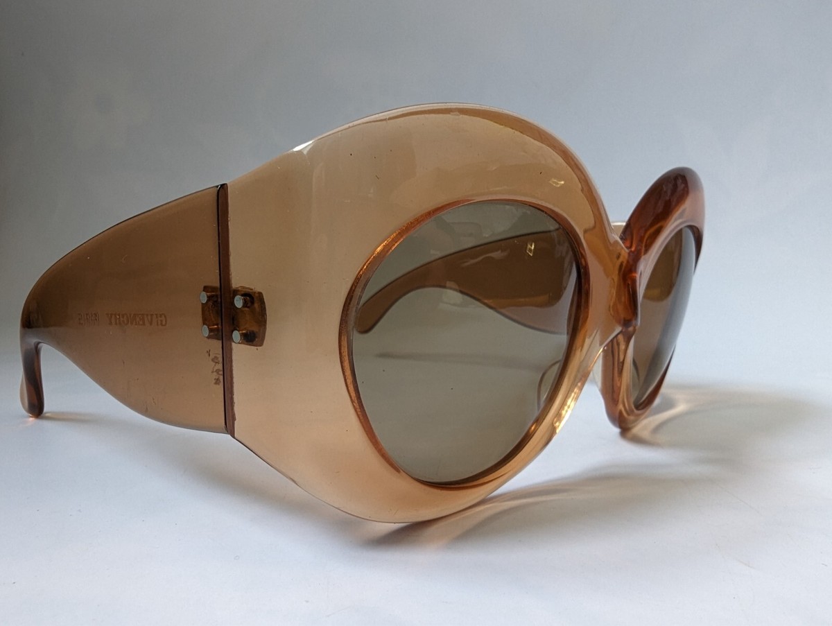【GIVENCHY Paris 】ジバンシー 1970年代 ビンテージサングラス 非常に高い品質 GIVENCHY Paris 】ジバンシー 1970年代