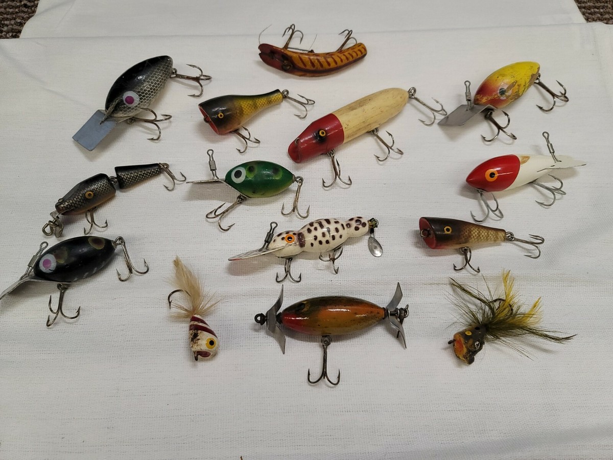 14 Vintage Wood Plastic Fishing Lure Frog Tadpole popper Chub Diver Creek  Lot | eBay