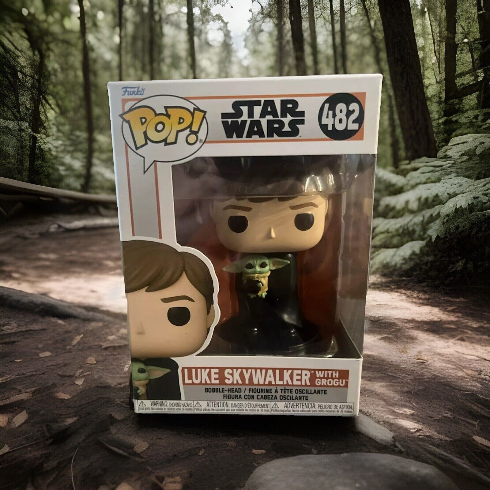 Funko Pop! Vinyl: Star Wars - Luke Skywalker with Grogu #482
