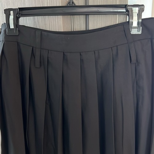 NEU MIT ETIKETT REVOLVE & LUXUS Liebhaber COMMENSE MINIMALISTISCH Statement Maxi Plisseerock S - Bild 5 von 8