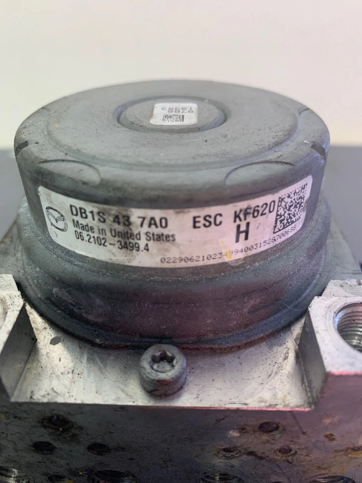 ✅ Bomba ABS Toyota Yaris 2017 PN:DB1S437A0 OEM Foto 2 de 4