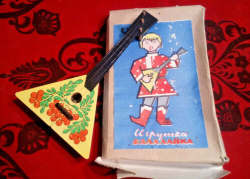 Vintage children's toy musical instrument BALALAIKA Made in the USSR box - Picture 1 of 12