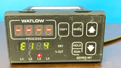 Watlow 981C-10CC-CRRG Temperature Controller Mounting hardware not include