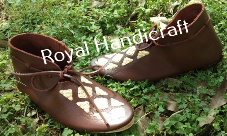 Roman Leather lace Embroidery Shoes Pair Leather Turn Shoes New - Image 2 of 4