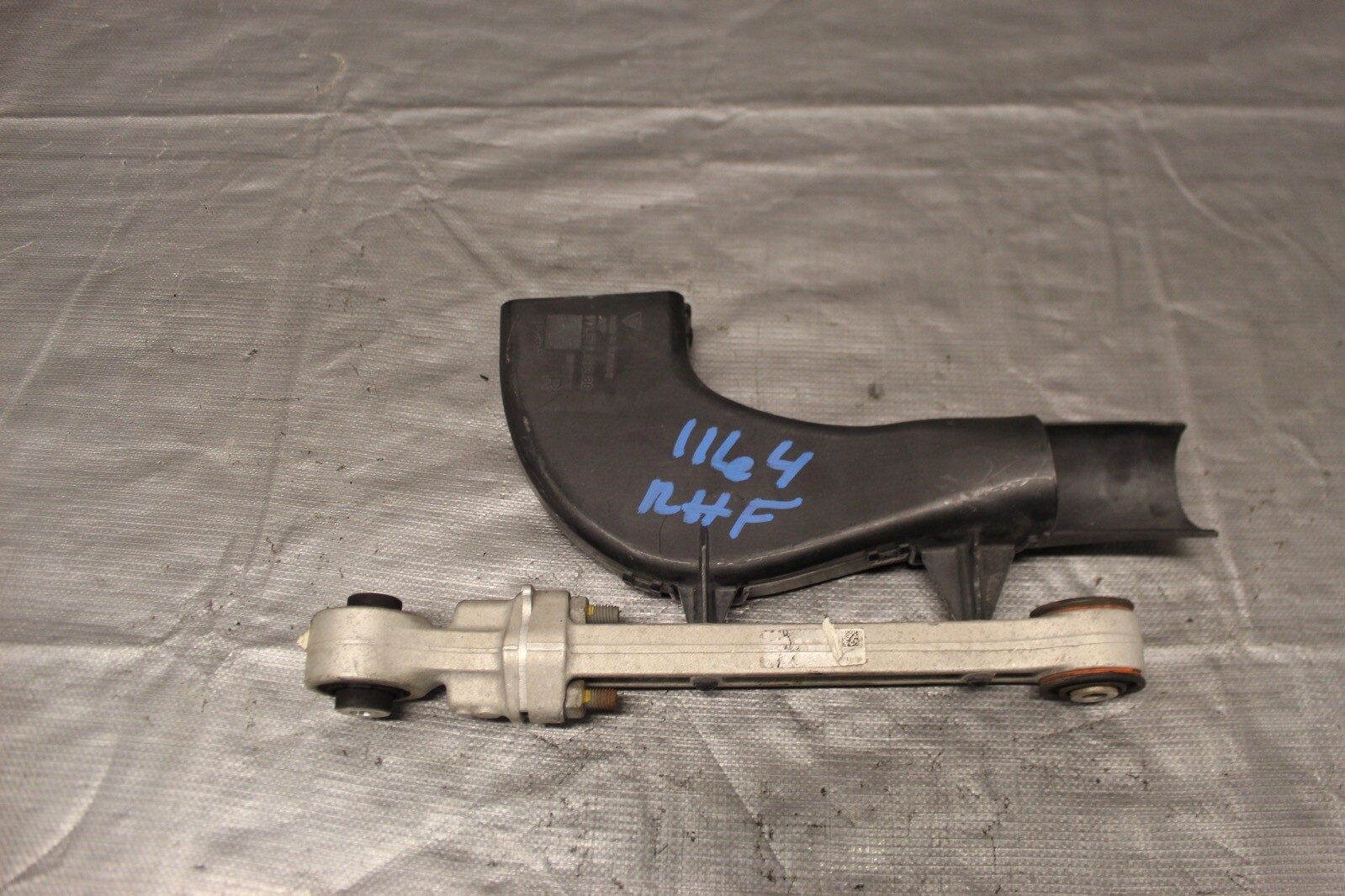 Porsche 911 GT3 2014 Front Right Control arm