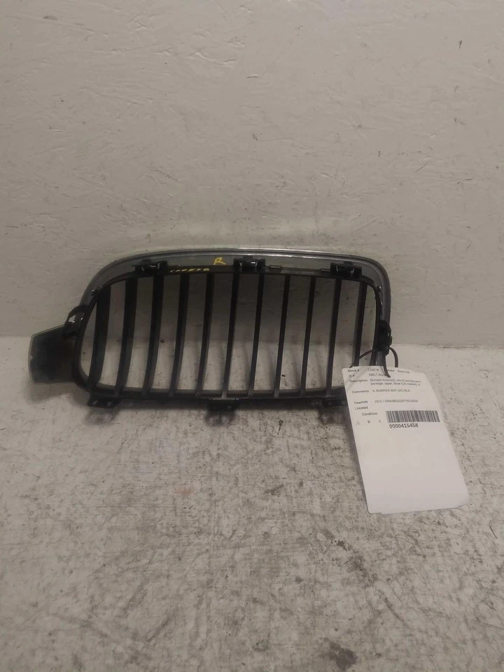 Used Right Upper Grille fits: 2015 Bmw 328I Sdn without M-aerodynamic package up Foto 3 de 4