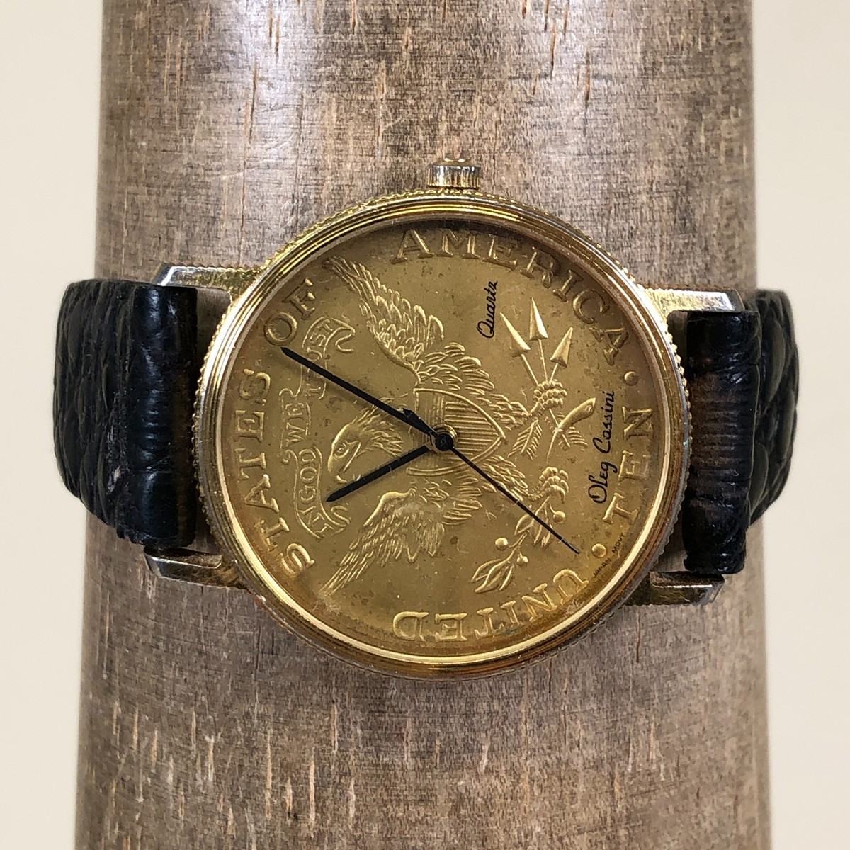 Vtg Oleg Cassini Unisex USA Ten Dollor Gold Coin Logo Quartz 31mm