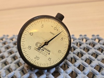 STANDARD GAGE CO. Dial Indicator D9-20228-A .0005