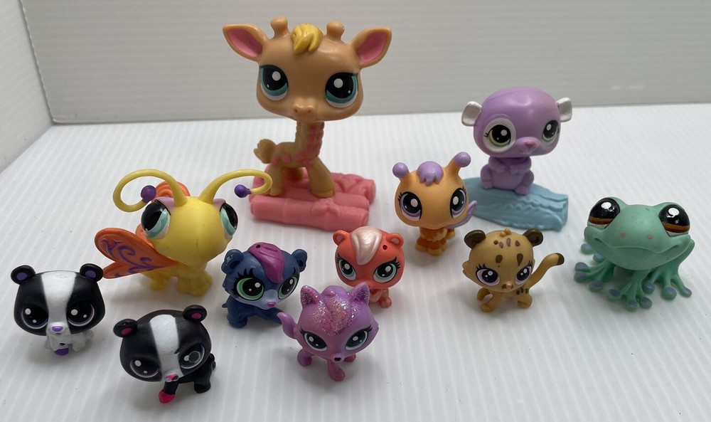 Lot Of Various LPS Littlest Pet Shop Figurines Butterfly Frog