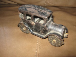 vintage cast iron cars