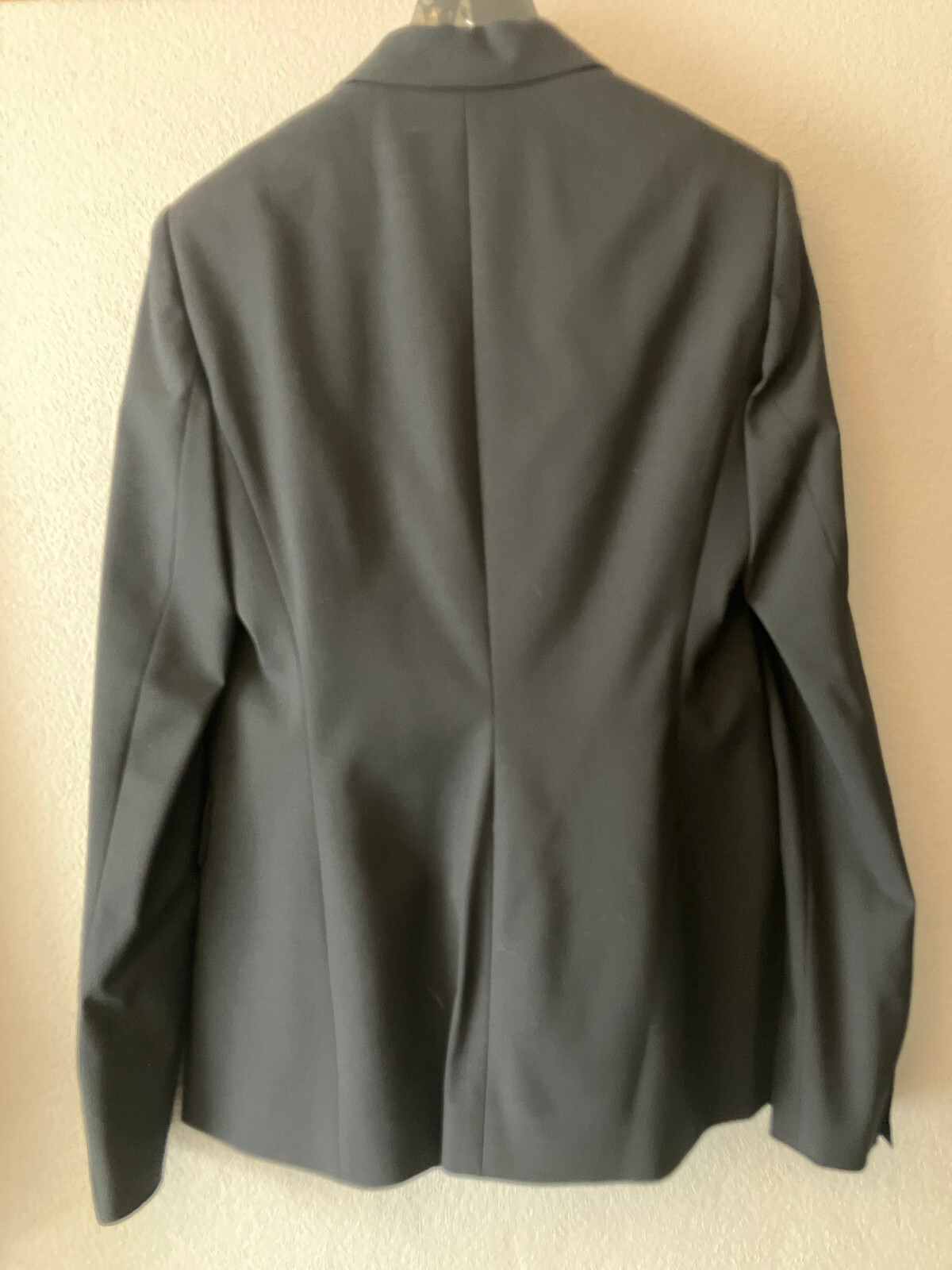 Stunning Womens Black Hugo Boss Suit Size 10 With White Fitted Shirt RRP £640 image 8