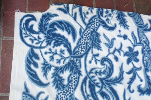 Vintage Crewel Wool Embroidery Fabric- about 3.5 Yards - Picture 10 of 18