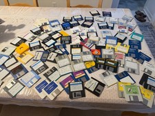 Lot of over 120 Vintage Various Apple Macintosh 3.5" Floppy Disks