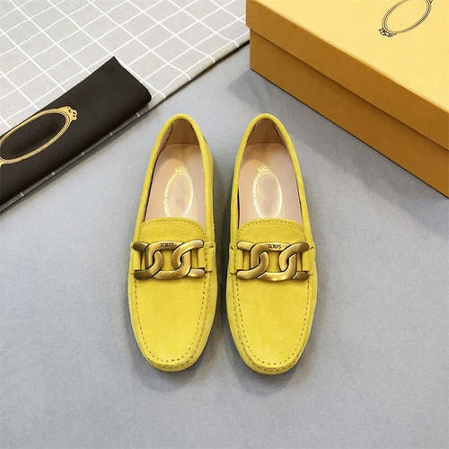 Mocasines cómodos para mujer Tod's de cuero con fondo plano punta redonda - Imagen 21 de 35