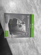 Xbox One Controller Charger