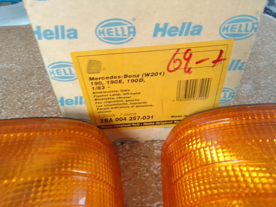 Señal de giro Hella Mercedes Benz w201 190E 190d nuevo Foto 3 de 4