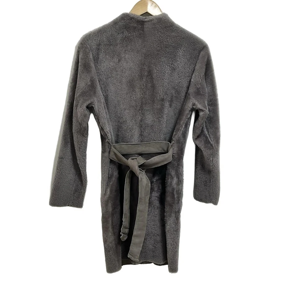 Auténtico abrigo para mujer DROMe - gris oscuro Foto 2 de 4