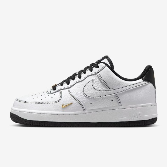 ナイキ NIKE WMNS AIR FORCE 1 Nike Women's Air Force 1 '07 