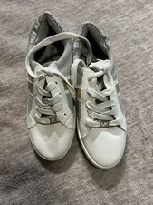 michael kors shoes kids girls Size 4