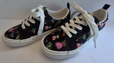 Nintendo Super Mario Bros. Lace-up Low-top Sn...