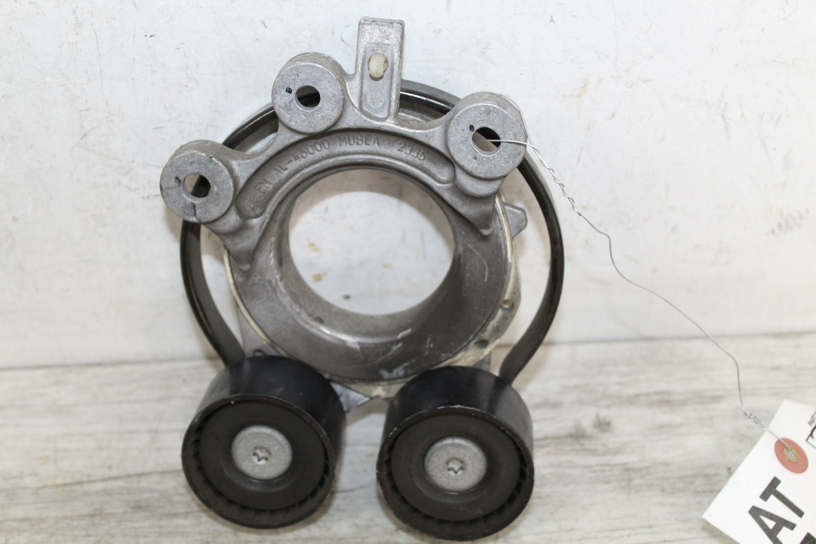 Engine Belt Tensioner BMW I8 14 15 16 17