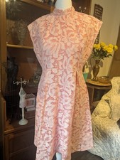 Amaya London Pink Lace Floral Shift Dress. Size 10.